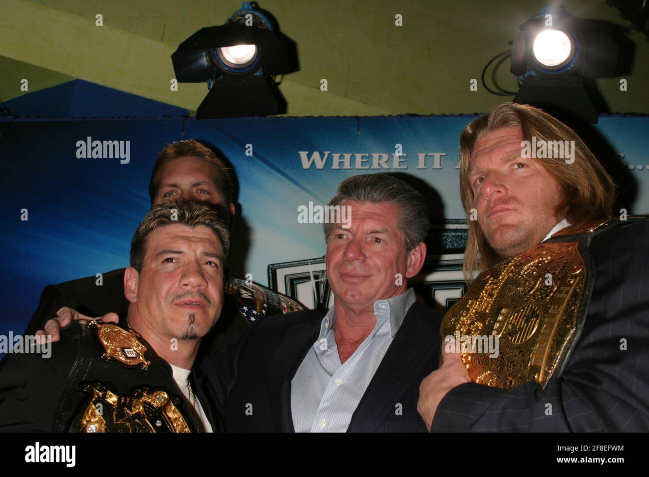 K36110JBB WRESTLEMANIA XX CONFÉRENCE DE PRESSE À PLANET HOLLYWOOD , NEW YORK CITY 03/11/2004 PHOTO DE JOHN BARRETT/GLOBE PHOTOS,INC Banque D'Images