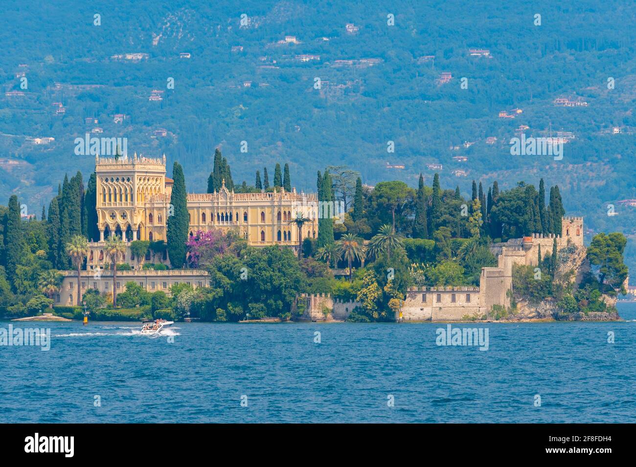 Isola del Garda avec Villa borghese en Italie Banque D'Images