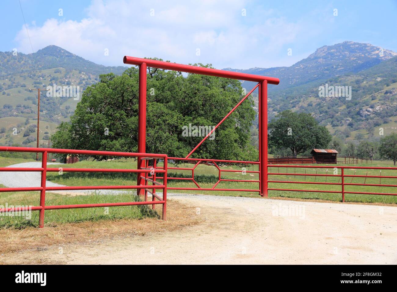 Ranch Gate en Californie rurale. Campagne américaine. Banque D'Images