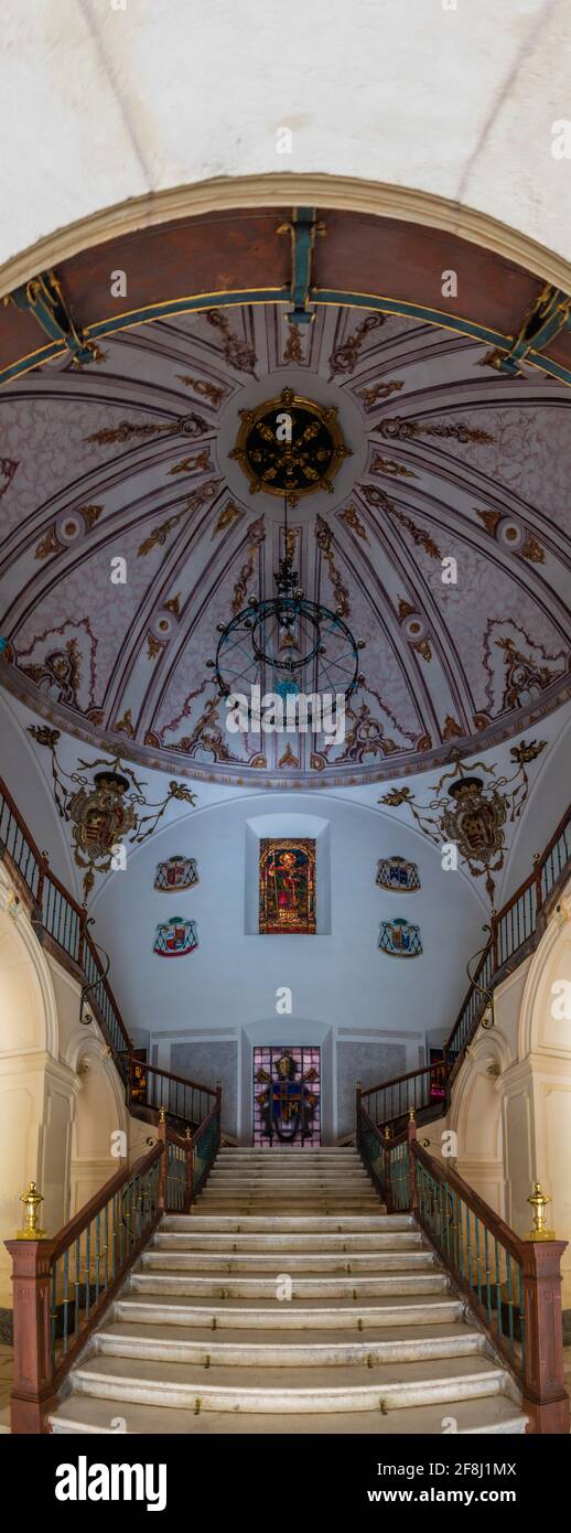Plafond ornementé à l'intérieur du palais épiscopal de Murcia, Espagne Banque D'Images