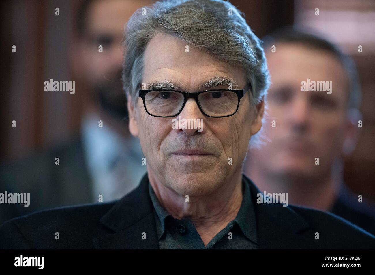 Les anciens combattants militaires, dont l'ancien secrétaire à l'énergie et gouverneur du Texas Rick Perry, se réunissent pour un événement de presse au Capitole du Texas le 14 avril 2021 pour faire pression en faveur d'une législation qui approuverait certains médicaments psychédéliques pour le traitement thérapeutique du syndrome de stress post-traumatique des vétérans. Crédit : Bob Daemmrich/Alay Live News Banque D'Images Les anciens combattants militaires, dont l'ancien secrétaire à l'énergie et gouverneur du Texas Rick Perry, se réunissent pour un événement de presse au Capitole du Texas le 14 avril 2021 pour faire pression en faveur d'une législation qui approuverait certains médicaments psychédéliques pour le traitement thérapeutique du syndrome de stress post-traumatique des vétérans. Crédit : Bob Daemmrich/Alay Live News Banque D'Images