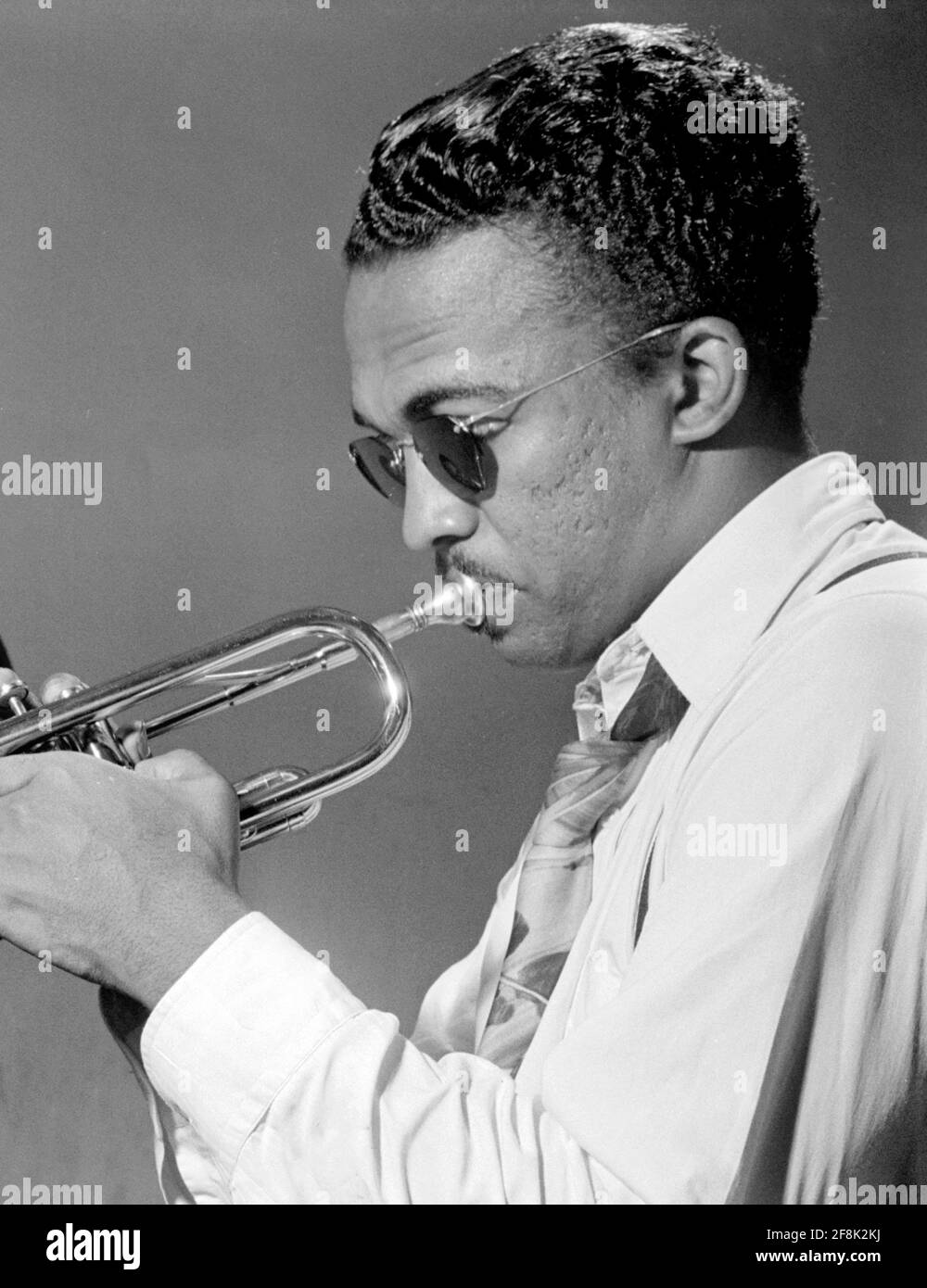 Howard McGhee. Portrait de l'American Jazz trumpeter, Howard McGhee (1918-1987), 1947. Banque D'Images