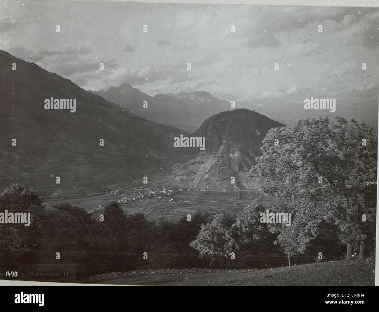 Sud comme. . Son avec Monte Aurin. Juillet. 1918. Banque D'Images