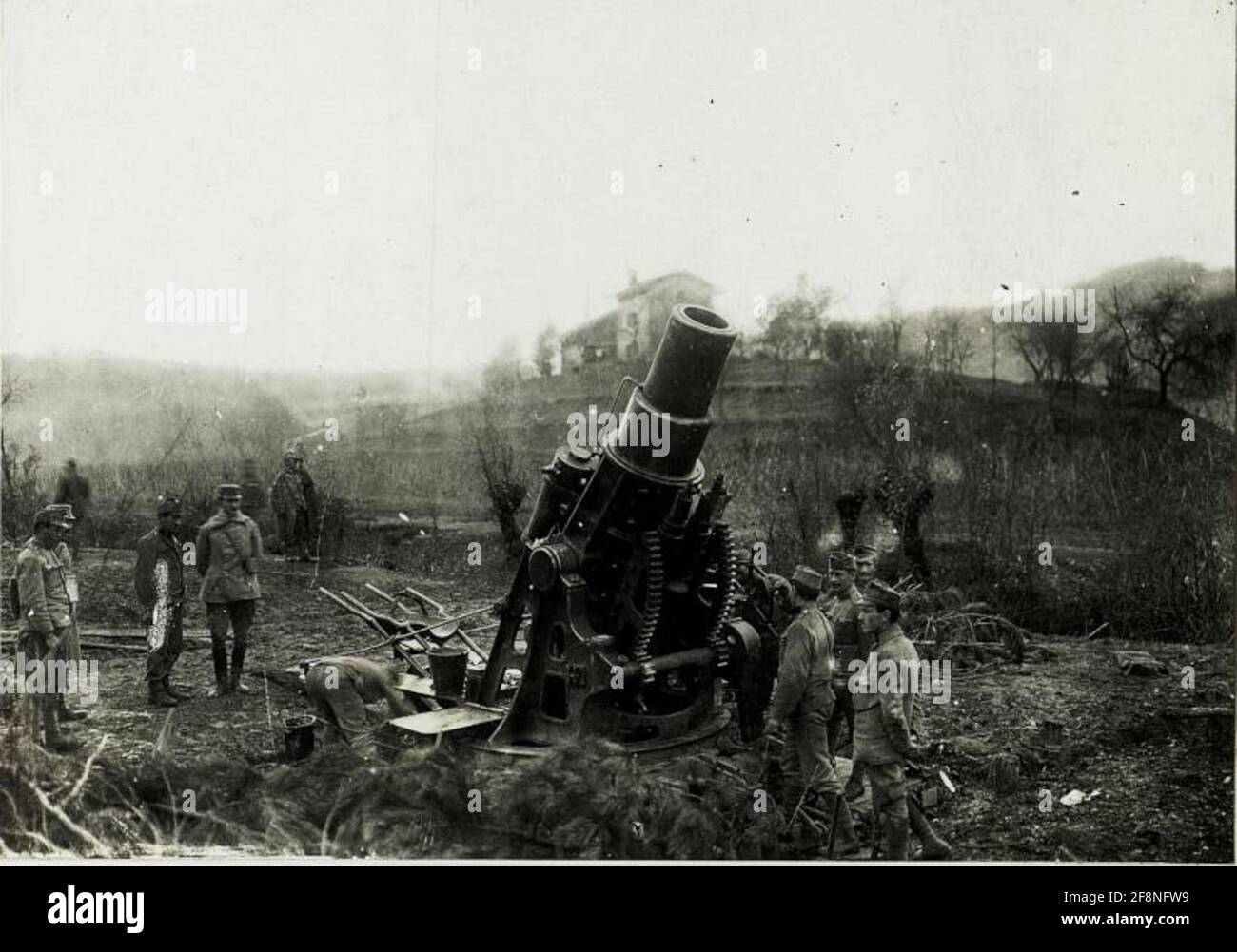 30,5cm mortier en position dans Rosental à la Villa Starkenfels, 8.11.1915. . Banque D'Images