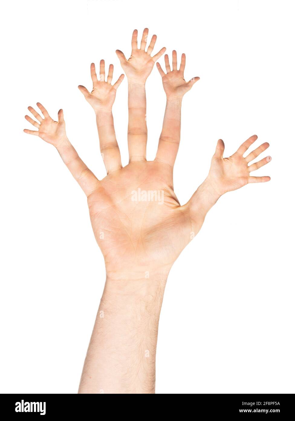 Main d'homme ouverte caucasienne avec doigts à main ouverte - geste numéro cinq ou vingt-cinq, isolé sur fond blanc Banque D'Images