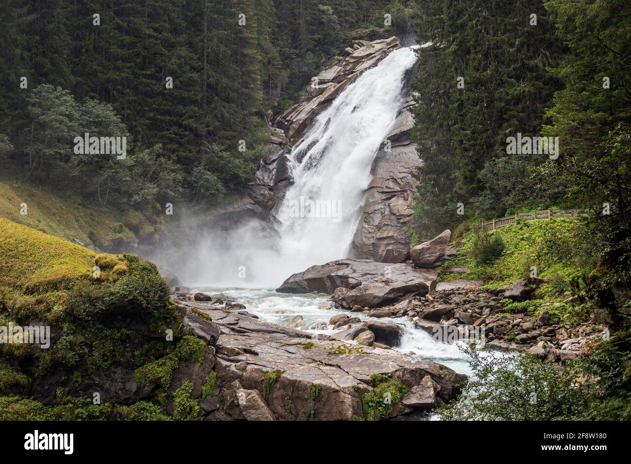 Les cascades de Krimml (Krimmler Wasserfälle). Alpes autrichiennes. Europe. Banque D'Images