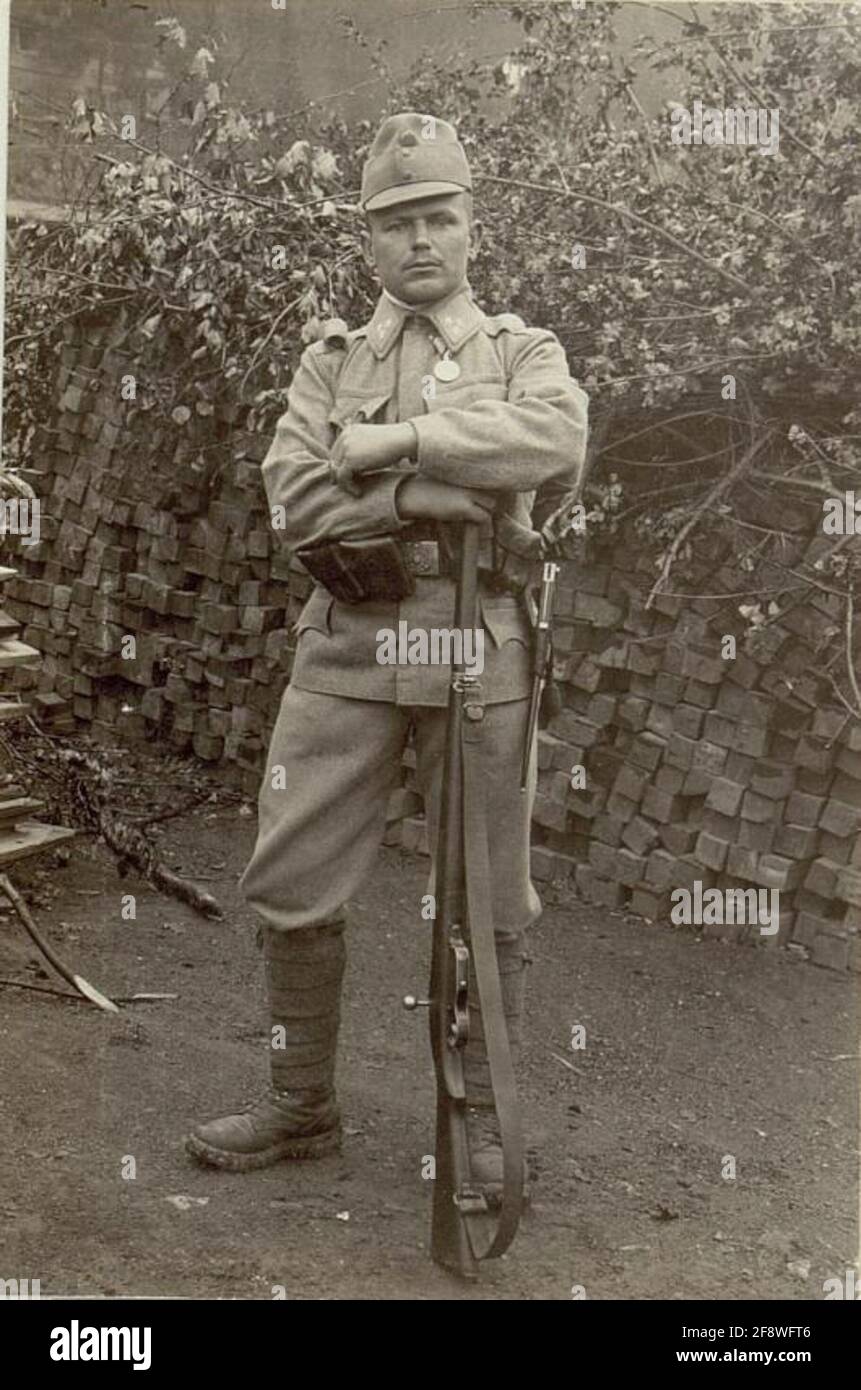 Guide de train Johann Herczuk, bataillon d'infanterie IV / 30 avec la grande médaille d'argent de tapecreport. Banque D'Images