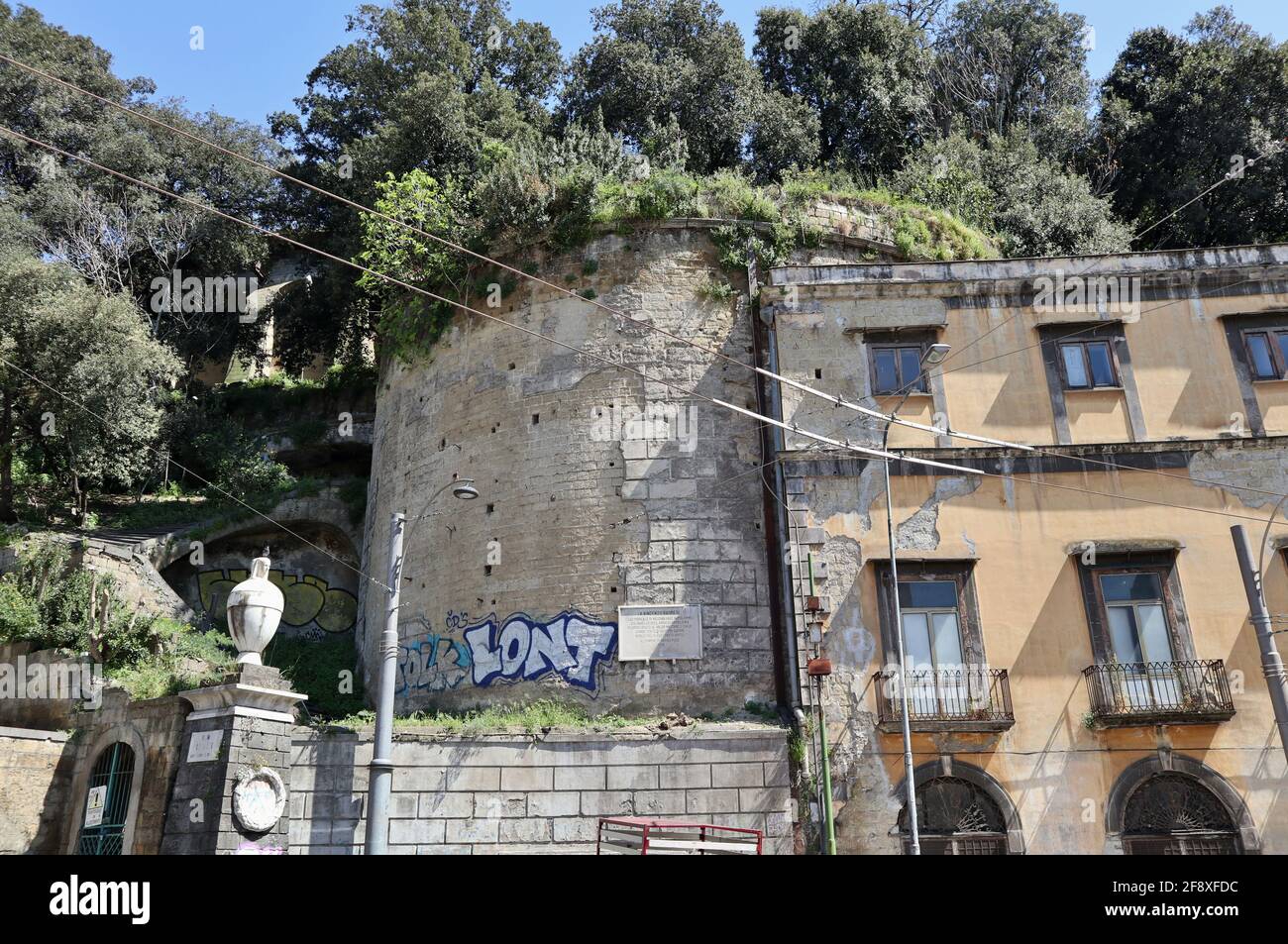 Napoli - Torrione di contenimento al Tondo di Capodimonte Banque D'Images