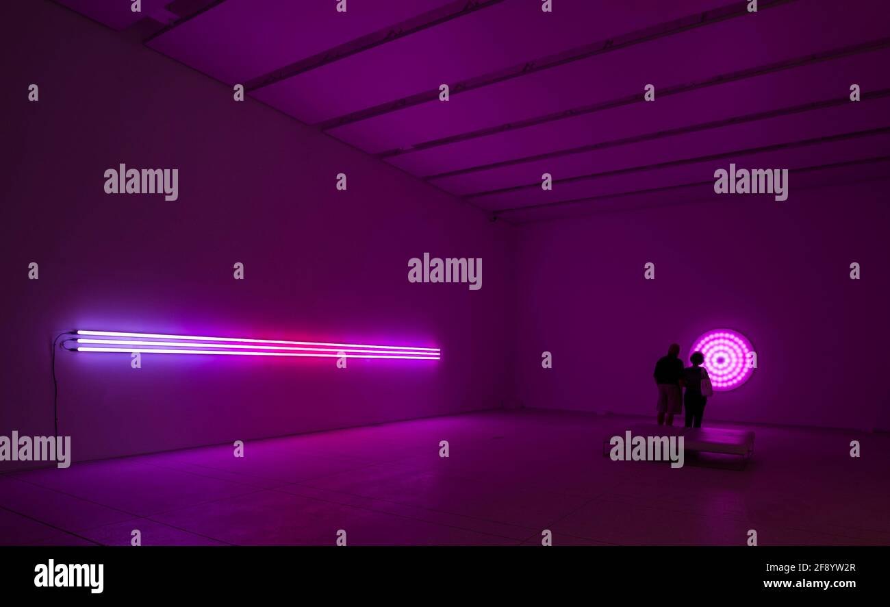 Installation artistique à l'intérieur du musée d'art de Tampa, Tampa, Floride, États-Unis Banque D'Images