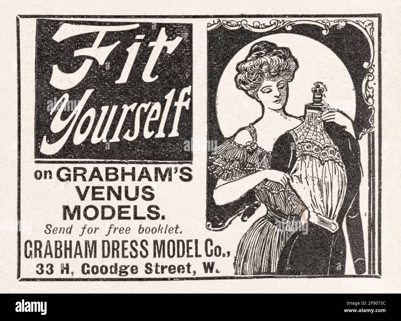 Vieux vintage victorien papier journal vêtements / publicité de mode de 1907 - avant les normes de publicité. Publicité de vieux vêtements, publicité de mode ancienne. Banque D'Images