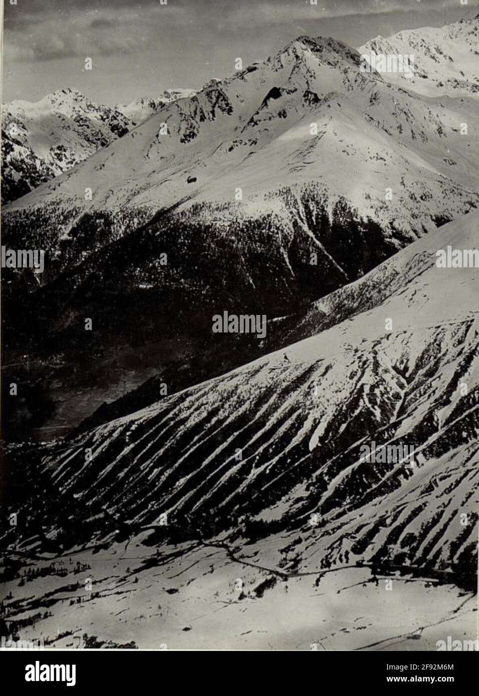 Légende manquante, passage tonal avec positions et ponte di legno. Banque D'Images