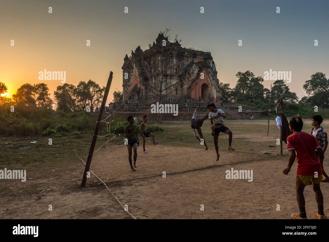 Inwa, village au monastère de Lay Htat Gyi, soif de vie Banque D'Images