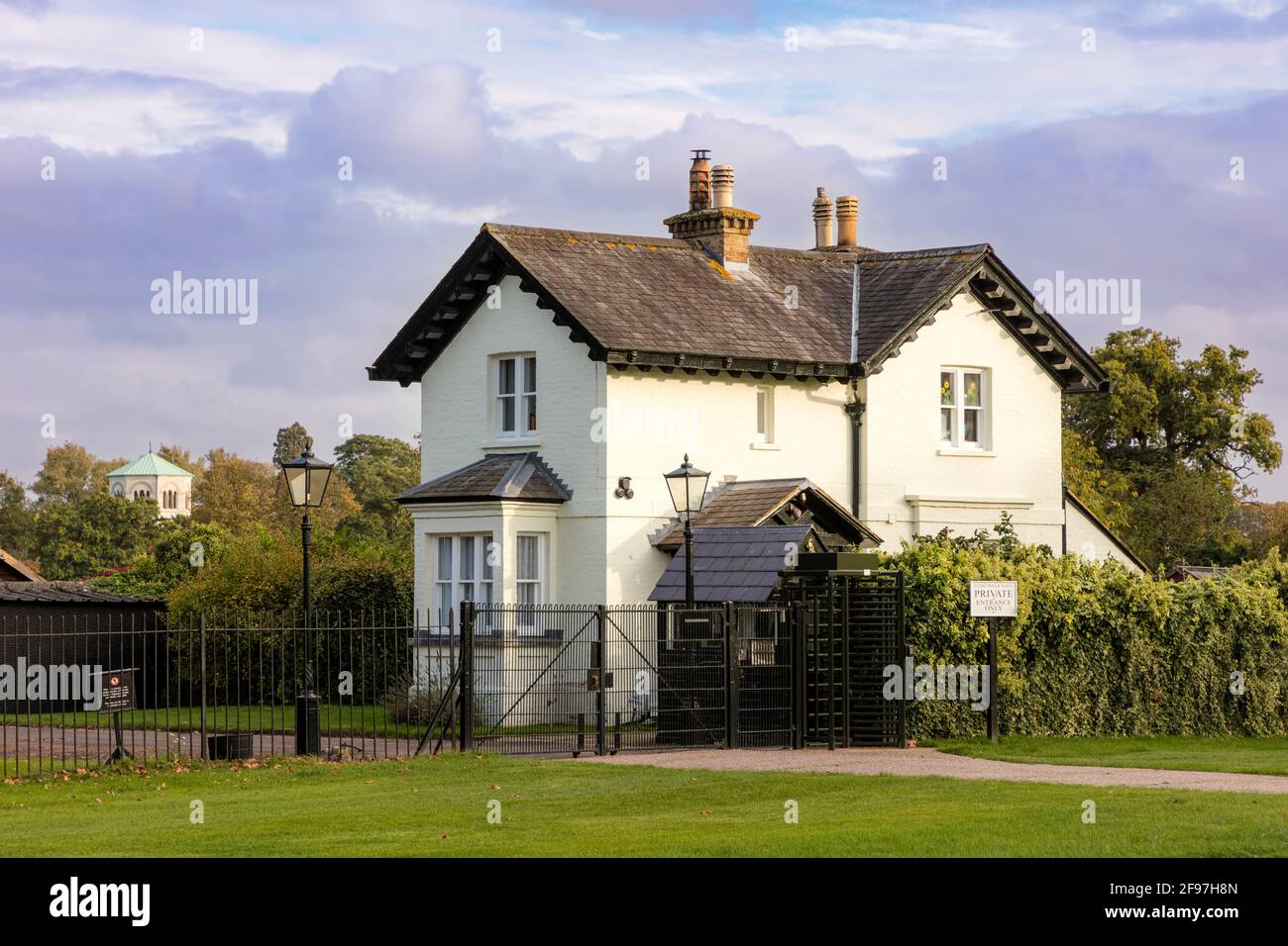 Gate House à l'entrée du château de Windsor le long de la longue promenade, Windsor, Angleterre, Royaume-Uni Banque D'Images