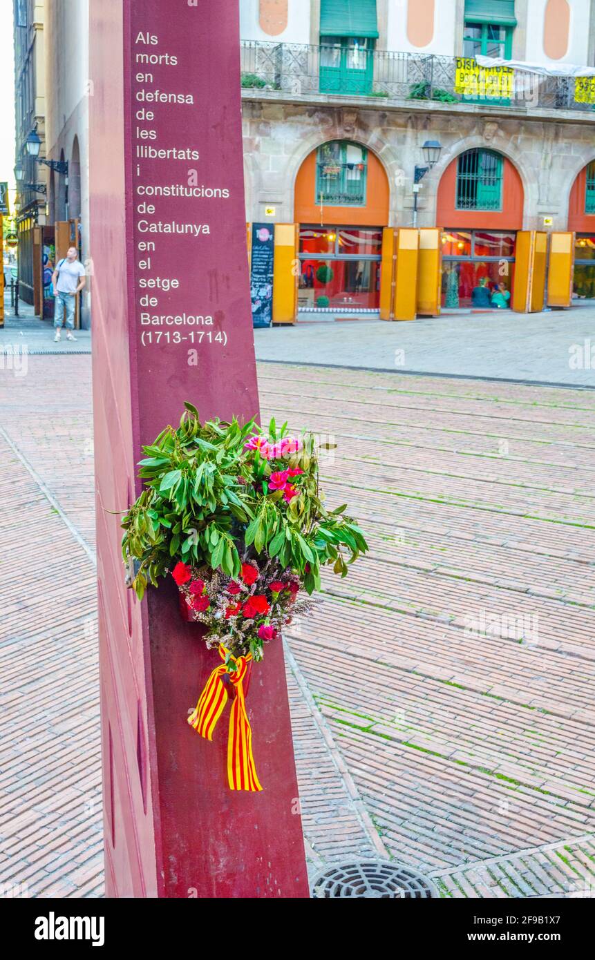 BARCELONE, ESPAGNE, OCTOBRE 24,2014: Vue d'un monument aux victimes de la lutte pour les droits et libertés constitutionnels entre 1713 et 1714 dans le SIH Banque D'Images