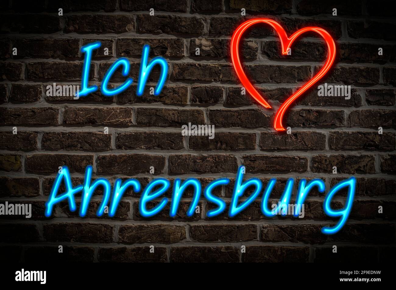 Leuchtreklame, ICH liebe Ahrensburg, Schleswig-Holstein, Deutschland, Europa | Publicité éclairée, j'aime Ahrensburg, Schleswig-Holstein, Allemagne Banque D'Images