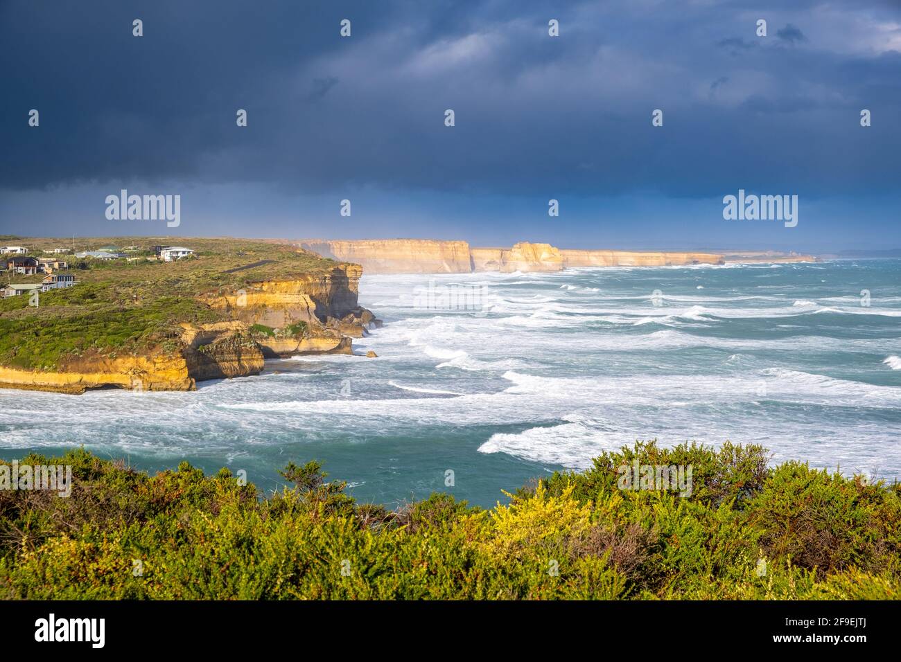Littoral océanique pittoresque près du canton de Port Campbell, sur la Great Ocean Road à Victoria, en Australie Banque D'Images