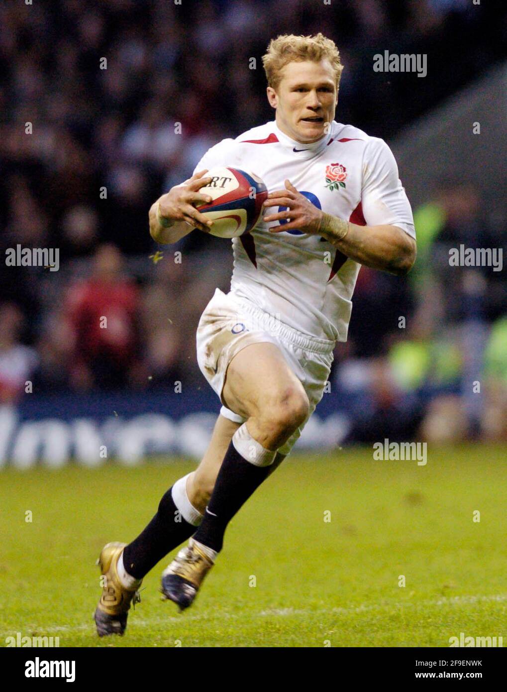 ANGLETERRE CONTRE AUSTRALIE À TWICKENHAM JOSH LEWSEY 27/11/2004 PHOTO DAVID ASHDOWNRUGBY ANGLETERRE Banque D'Images