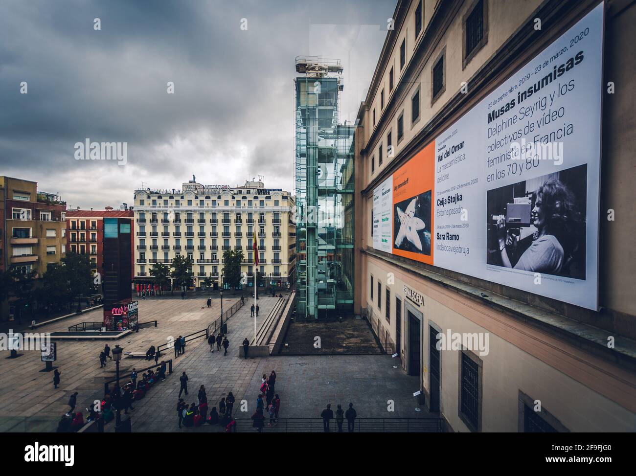 Madrid, Espagne - 23 octobre 2019 : vue extérieure du Musée Reina Sofia. Dédié à l'exposition d'art moderne et contemporain de Madrid, cait Banque D'Images