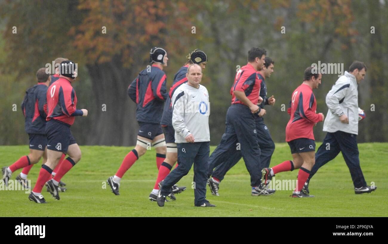 ENTRAÎNEMENT DE L'ANGLETERRE POUR THIAIR 1ER MATCH AVEC L'AFRIQUE DU SUD 14/11/2006 PHOTO DAVID ASHDOWNRUGBY ANGLETERRE Banque D'Images