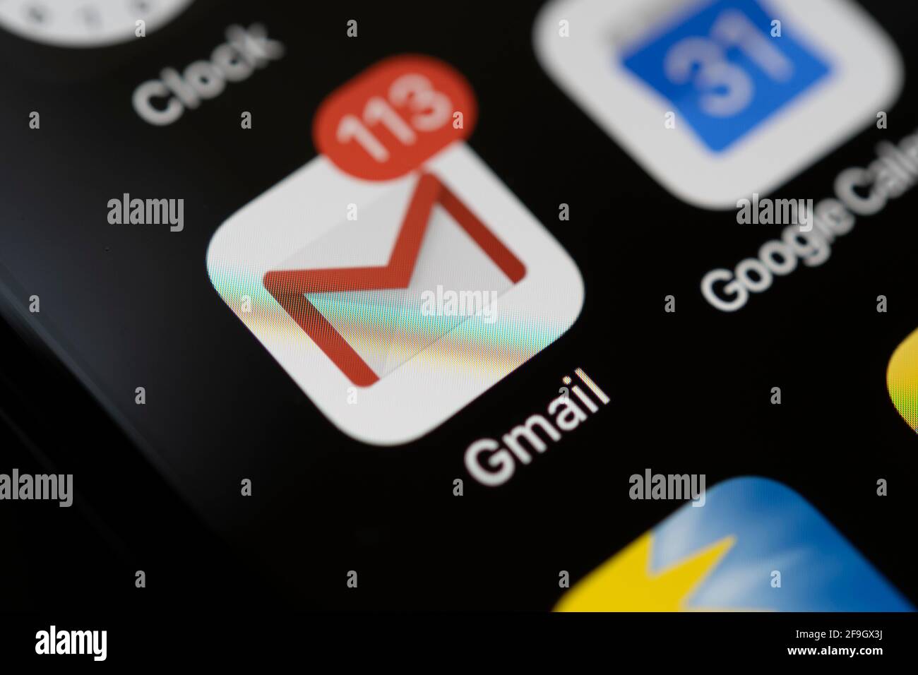Gmail, E-Mail Dienst, logo, icône d'application, Anzeige auf einem Bildskirm vom Handy, smartphone, Makroaufnahme, détail, formatfuellend Banque D'Images