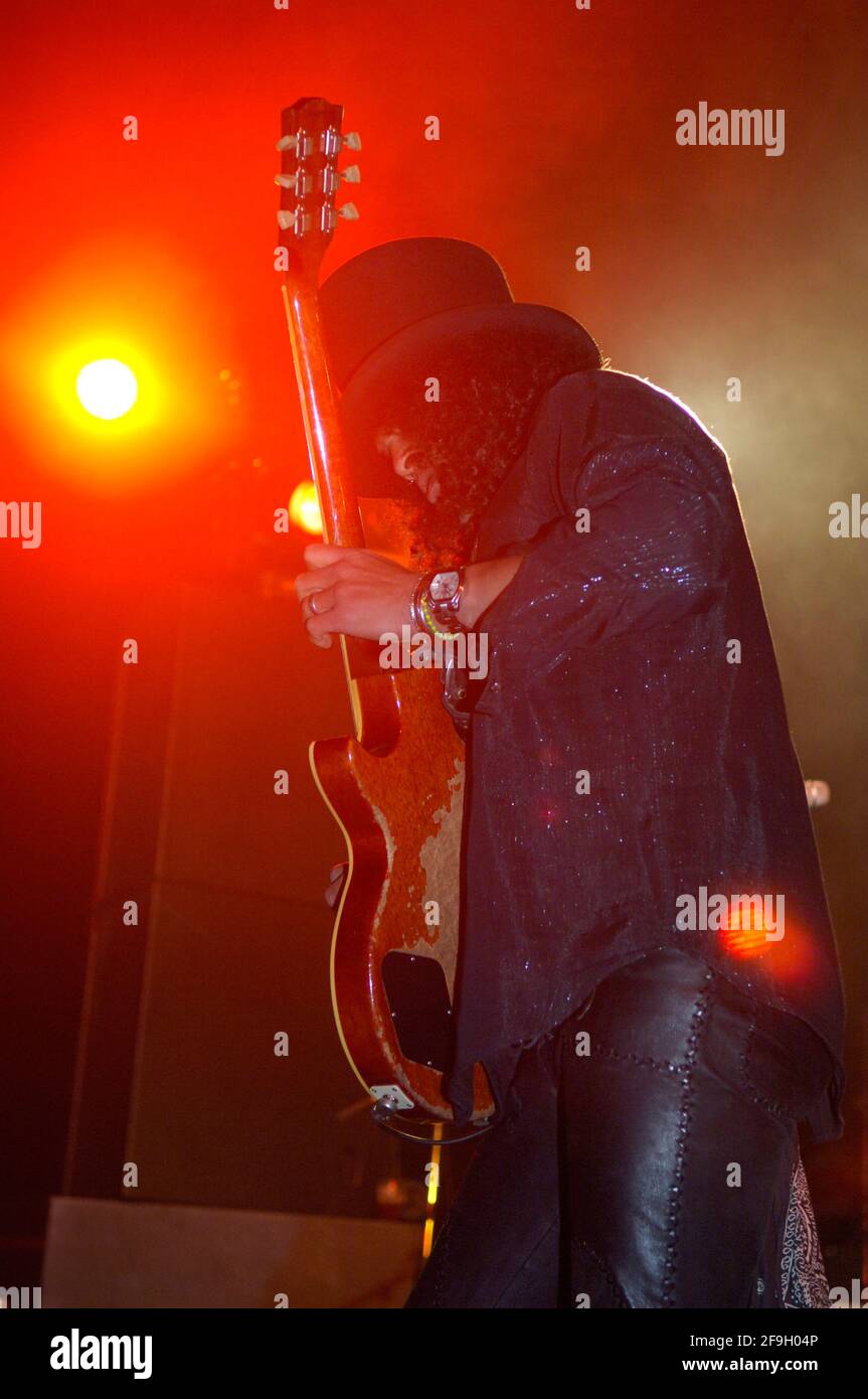 Slash of Camp Freddy se produit au lancement de la nouvelle PLAYSTATION 3, Best Buy West Hollywood, Los Angeles, CA, 16 novembre 2006. Banque D'Images