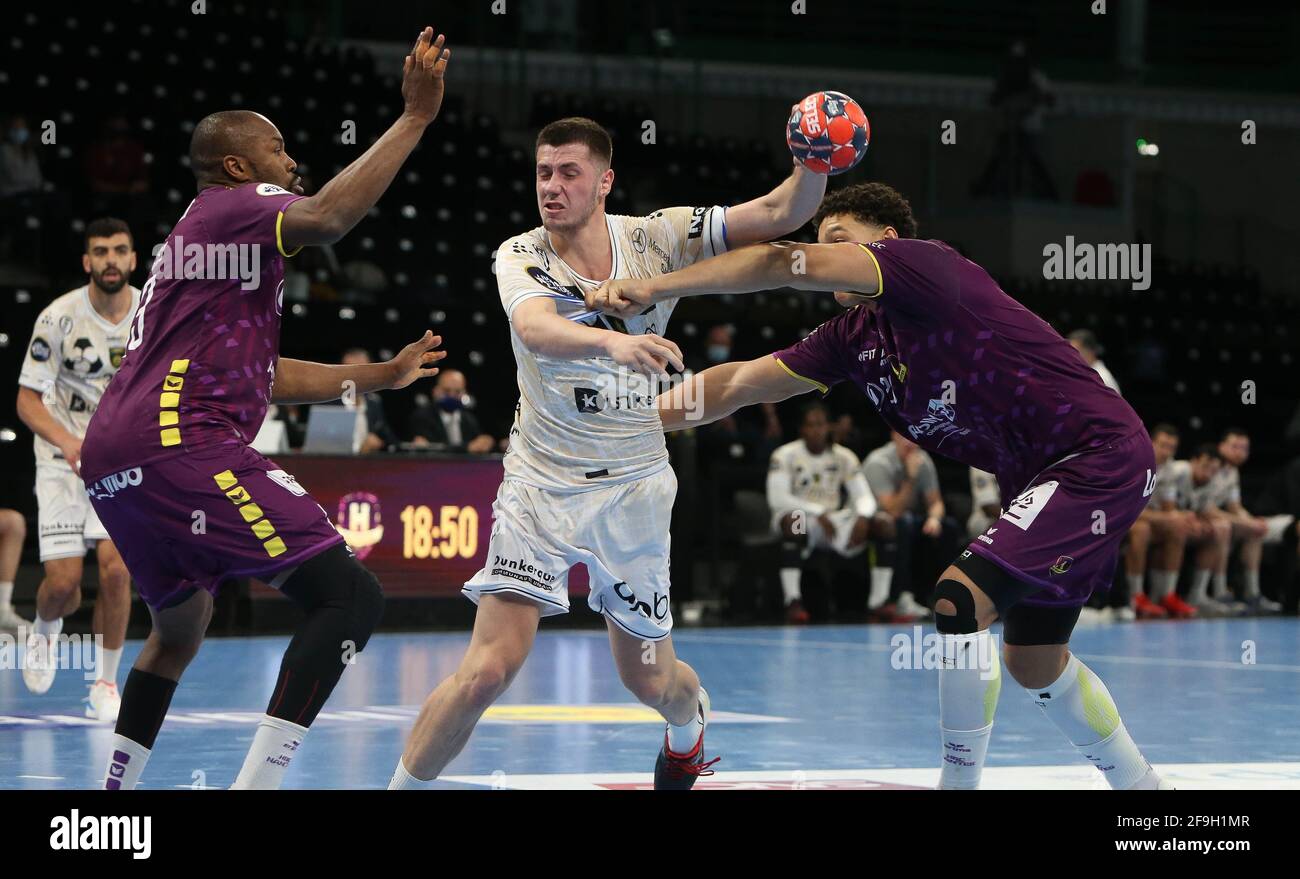 Rock FELIHO , Theo Monar de HBC Nantes et GABIN MARTINEZ de Dunkerque HGL pendant le championnat français, Lidl Starligue handball match entre HBC Nantes et Dunkerque HGL le 18 avril 2021 à H Arena à Nantes, France - photo Laurent Lairys / DPPI Banque D'Images