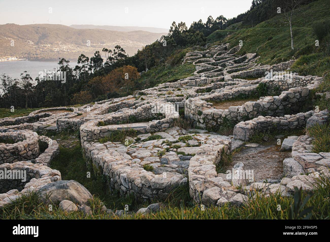 Ruines de l'ancien village celtique de Santa Tecla, Galice, Espagne Banque D'Images