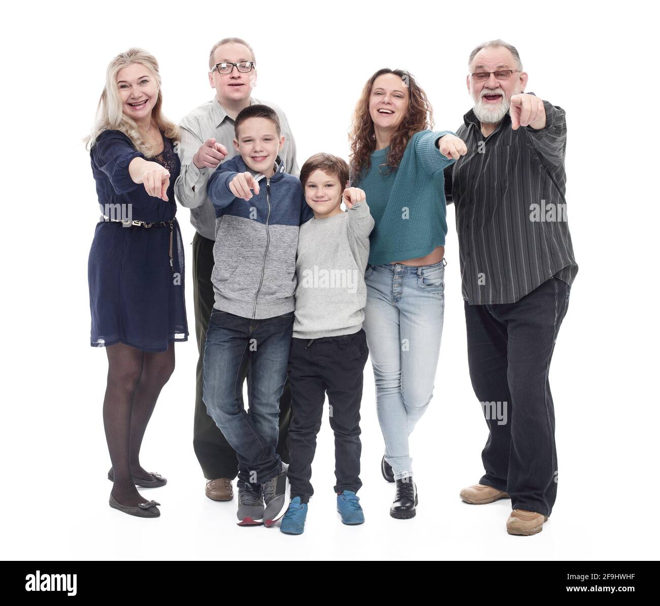 en pleine croissance. bonne grande famille pointant quelque part vers le haut. Banque D'Images