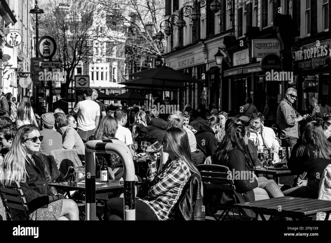 Après Lockdown London West End Soho Banque D'Images