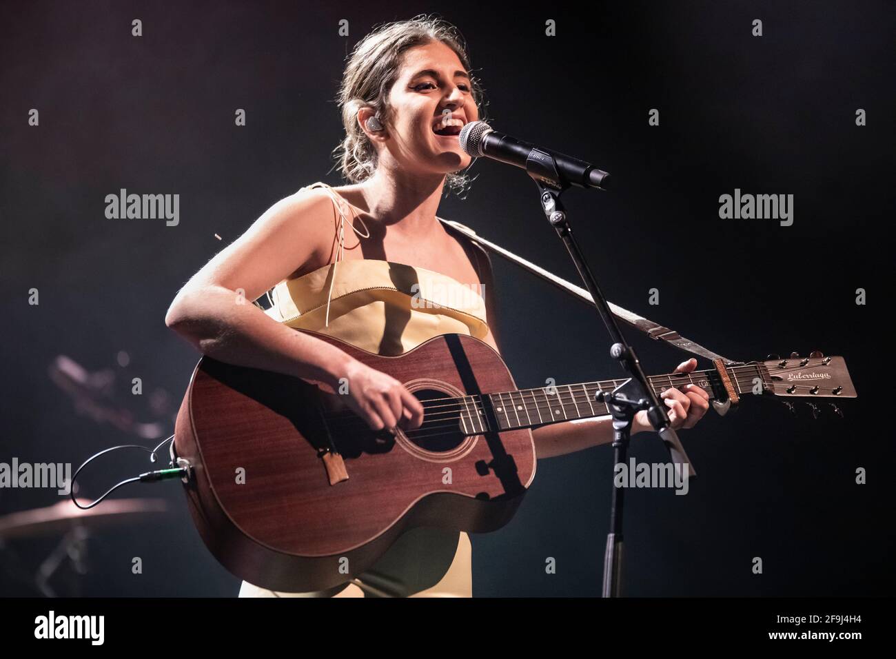 Barcelone, Espagne. 2021.04.18. Concert de la chanteuse Izaro à BARTS (EllesMusic). Photographe: Aitor Rodero. Banque D'Images