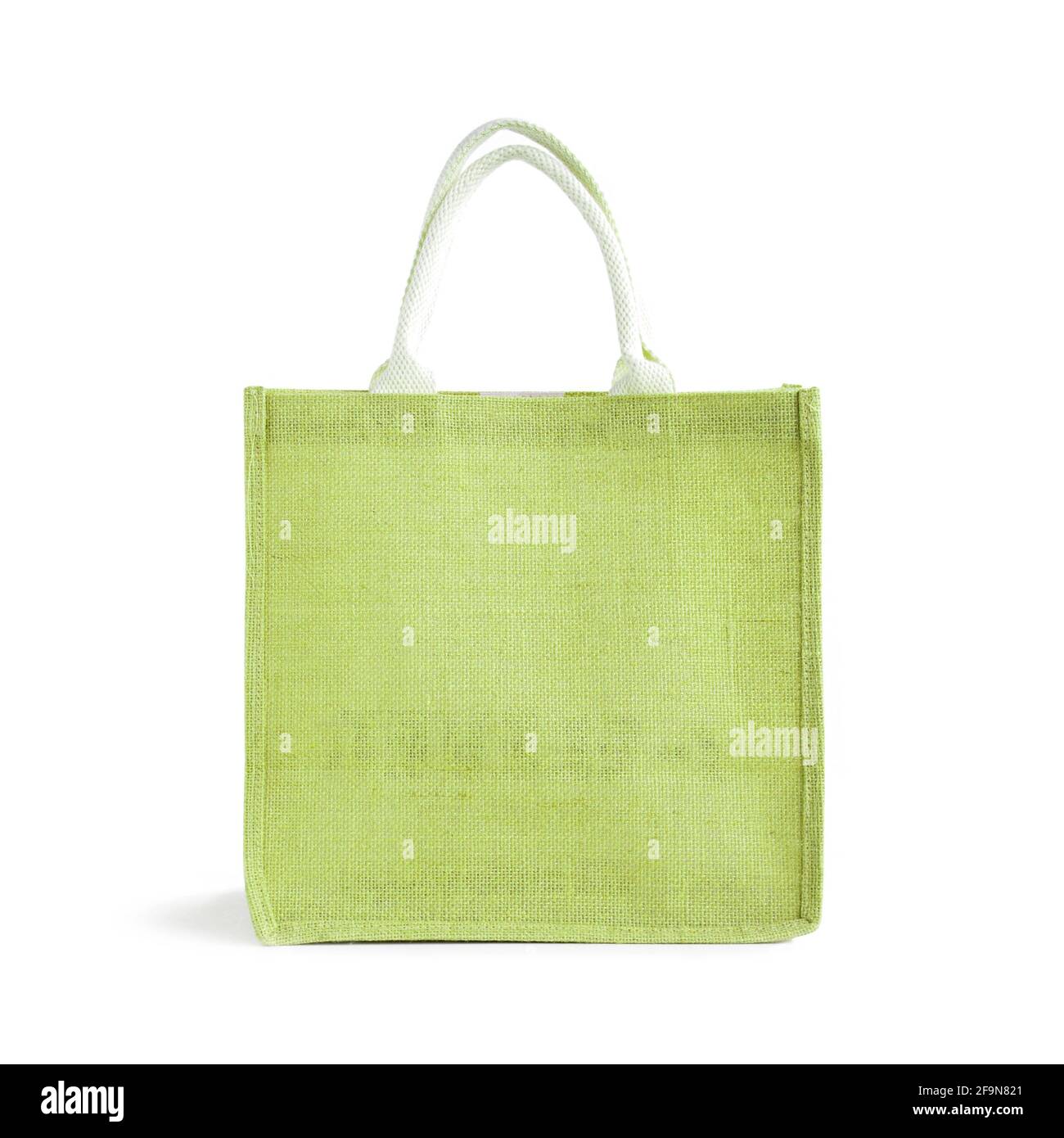 Sac de jute ou de hessian - sac à provisions vert réutilisable avec poignées en boucle - isolées Banque D'Images