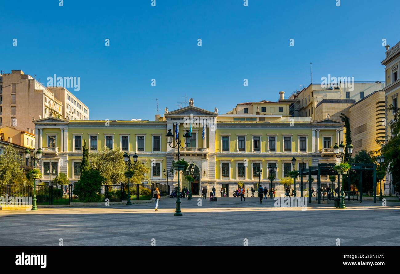 Vue sur l'hôtel de ville d'athènes situé sur place kotzia Banque D'Images