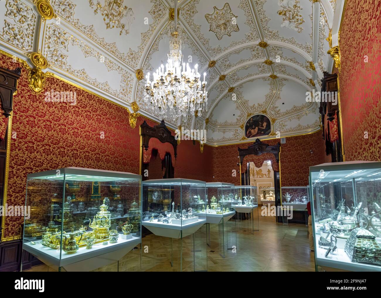 SAINT-PÉTERSBOURG. RUSSIE. L'intérieur du palais de Shuvalov abrite maintenant le musée Faberge à Saint-Pétersbourg Banque D'Images