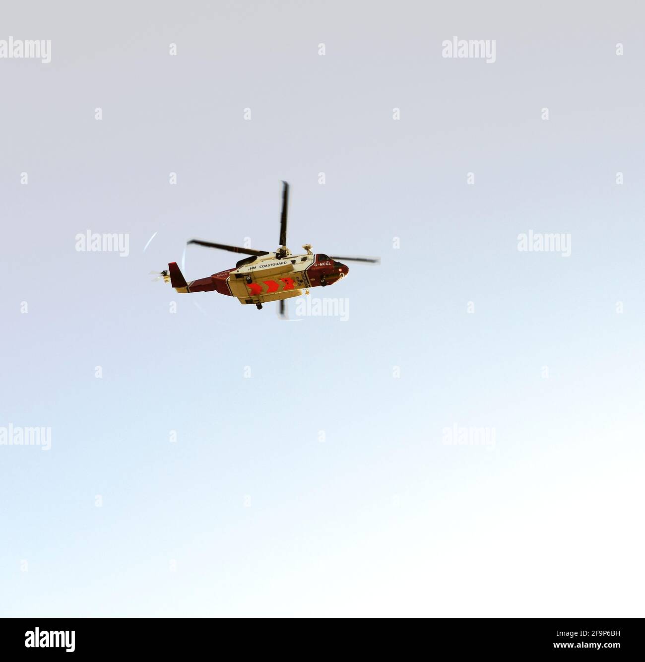 Hélicoptère S-92 SAR de type Sikorsky (G-MCGL) exploité par HM Coastguard UK. Basé à Stornoway, Hebrides extérieures Banque D'Images