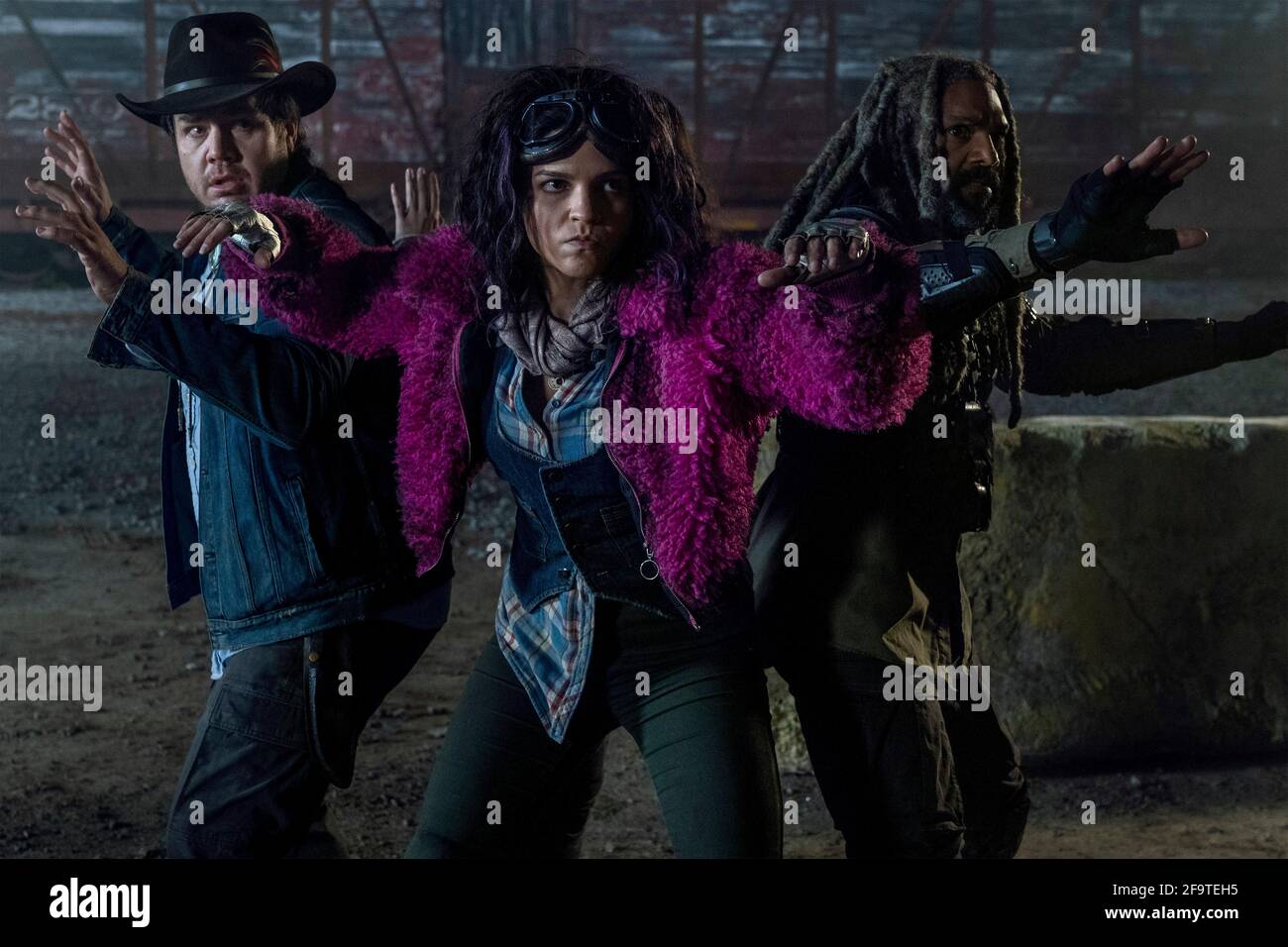 Twd Saison 10 Episode 20 La série télévisée The Walking Dead saison 10 - épisode 20. Avec Khary  Payton comme Ézéchiel, Josh McDermitt comme Dr. Eugene porter, Paola Lazaro  comme princesse Photo Stock - Alamy