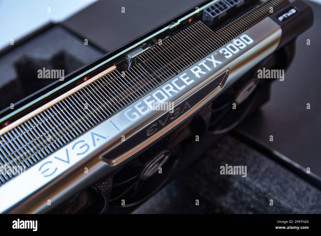 Ecran GPU EVGA GeForce RTX 3090 Nvidia Banque D'Images