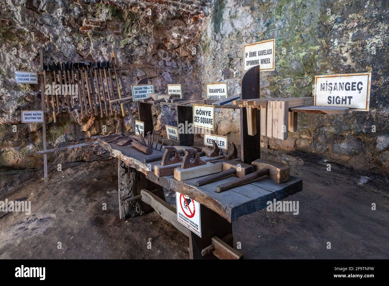 L'intérieur de l'ancien chantier naval à l'intérieur du château d'Alanya à Alanya, Antalya, Turquie, le 3 avril 2021. Banque D'Images