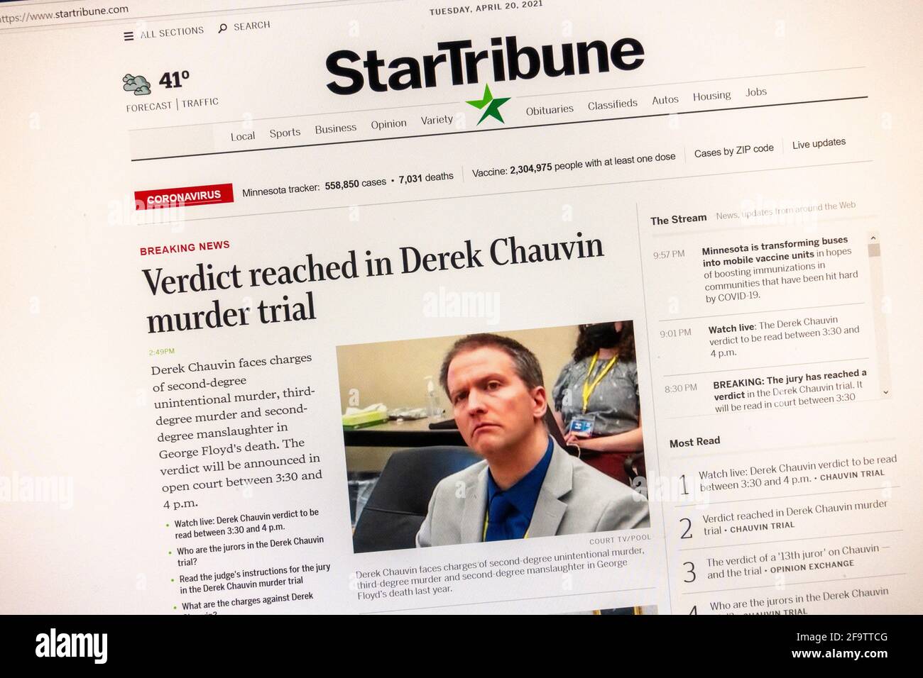 Réaction immédiate sur le Web à la condamnation de Derek Chauvin pour meurtre de George Floyd sur le site Web de Star Tribune (Minneapolis), le 20 avril 2021. Banque D'Images