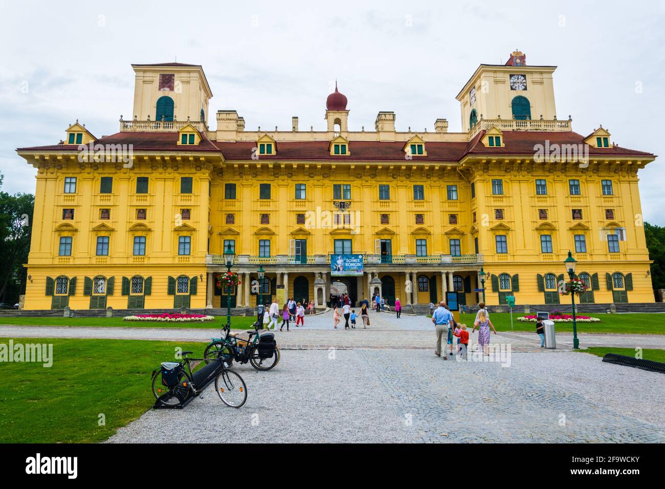 EISENSTADT, AUTRICHE, 18 JUIN 2016 : vue sur le célèbre palais esterhazy dans la ville autrichienne Eisenstadt, capitale de la région du Burgenland. Banque D'Images