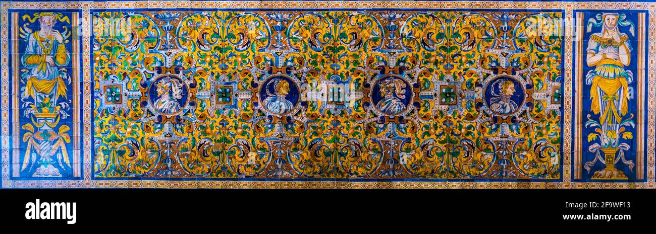 SÉVILLE, ESPAGNE, 7 JANVIER 2016: Détail d'une mosaïque faite d'azulejos - tuiles pour lesquelles est andalousie région en espagne célèbre, situé à l'intérieur de la région Banque D'Images