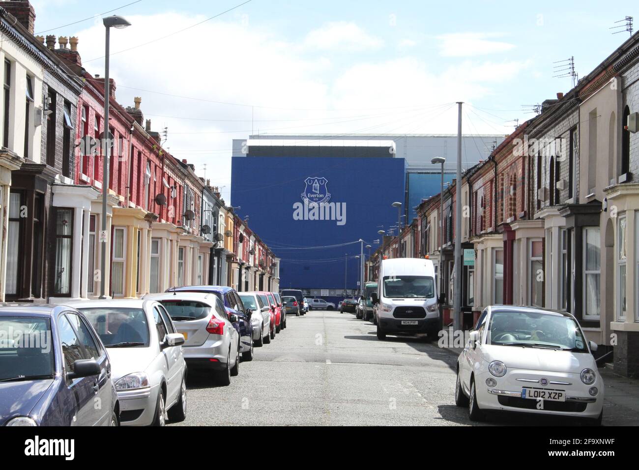 Le stade du club de football d'Everton vu de l'un des rues qui l'entourent Banque D'Images