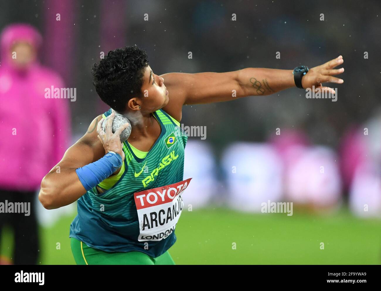 Geisa Arcanjo (Brésil). Finale de la mise de balle pour les femmes. Championnats du monde de l'IAAF, Londres 2017 Banque D'Images