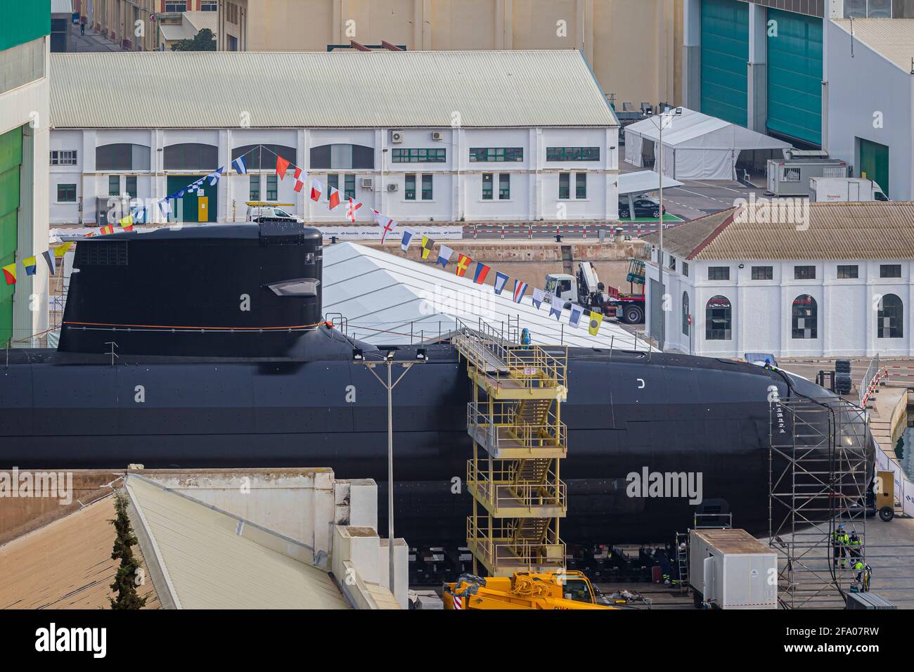 Cartagena, Espagne. 21 avril 2021. Préparation de la cérémonie de lancement du nouveau sous-marin série S80 de la Marine espagnole, appelé Isaac Peral. © ABEL F. ROS/Alamy Live News Banque D'Images