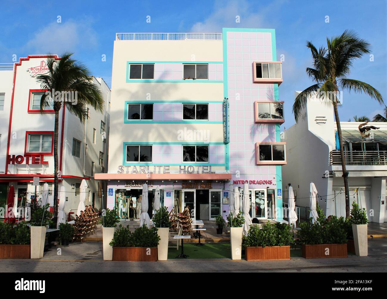 Extérieur de l'hôtel Starlite sur Ocean Drive, ville de Miami Beach, Floride, dans le quartier art déco de South Beach. Lumière du soleil tôt le matin. Banque D'Images