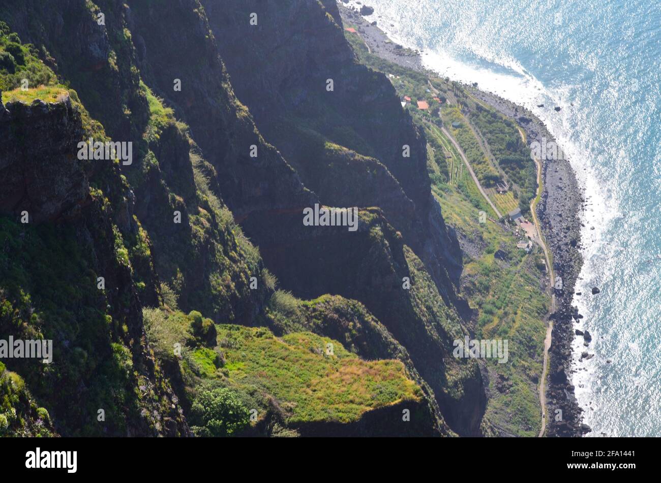 Cabo Girao, sur l’île de Madère, l’une des falaises les plus hautes d’Europe Banque D'Images