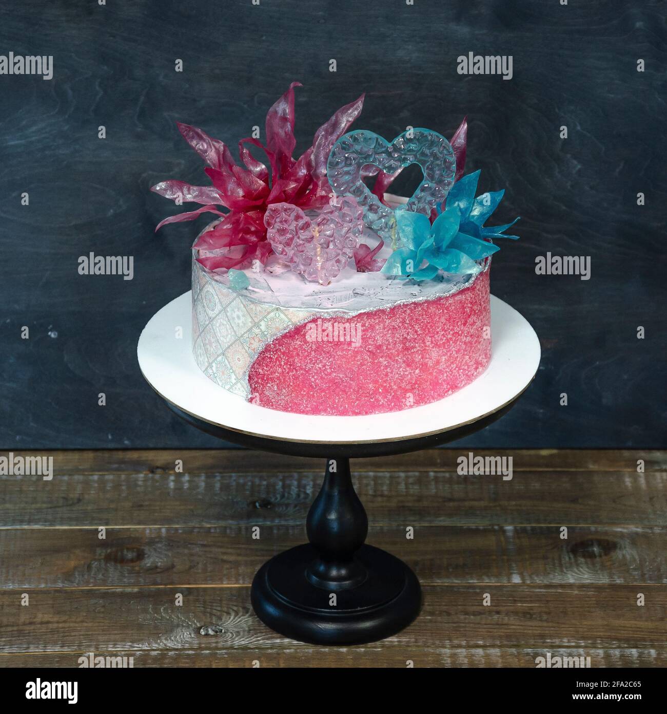 Gateau De Sucre Bleu Rose Avec Papier Caramel Et Riz Decoration Photo Stock Alamy Gateau De Sucre Bleu Rose Avec Papier Caramel Et Riz Decoration Photo Stock Alamy