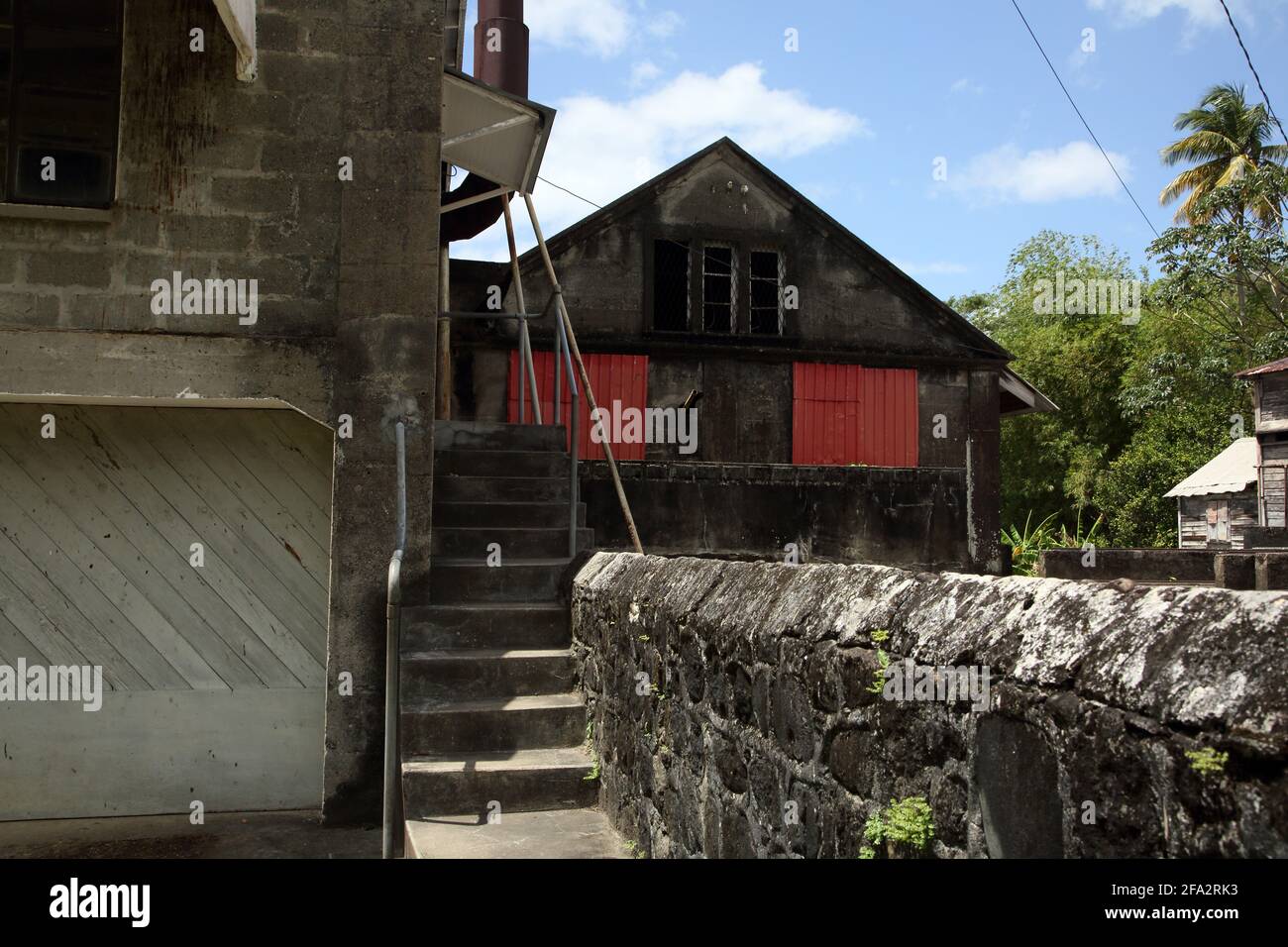 Dougaldston Estate Grenada Spice Plantation Cocoa Station Buildings (Historique Boucan qui a depuis été détruit par un incendie dans Mai 2020) Banque D'Images