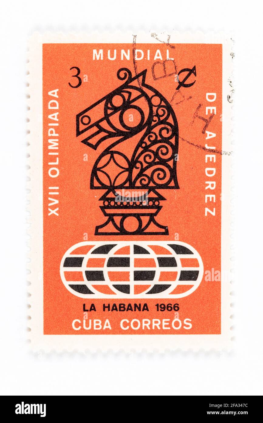 Timbre postal antique de 'Cuba Correos' commémorant les XVII Jeux Olympiques d'échecs. La Habana 1966 Banque D'Images