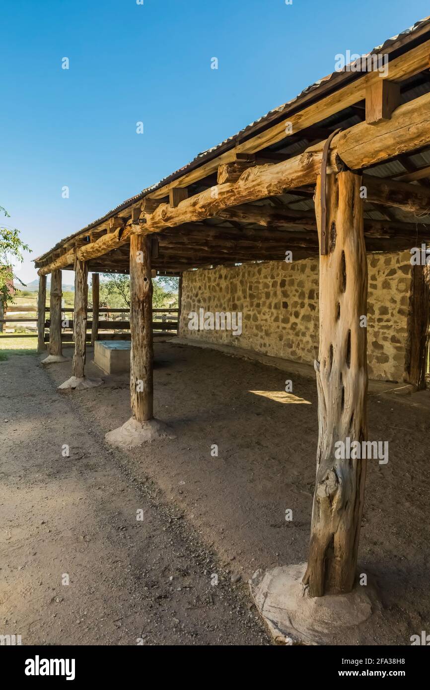 Corral en pierre à Empire Ranch et à l'aire de conservation nationale de Las Cienegas en Arizona, aux États-Unis Banque D'Images