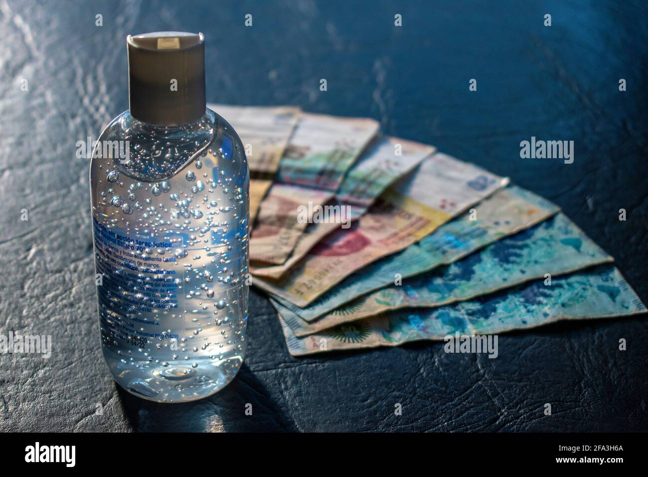 Gel d'alcool et de trésorerie de l'Argentine (pesos). Banque D'Images